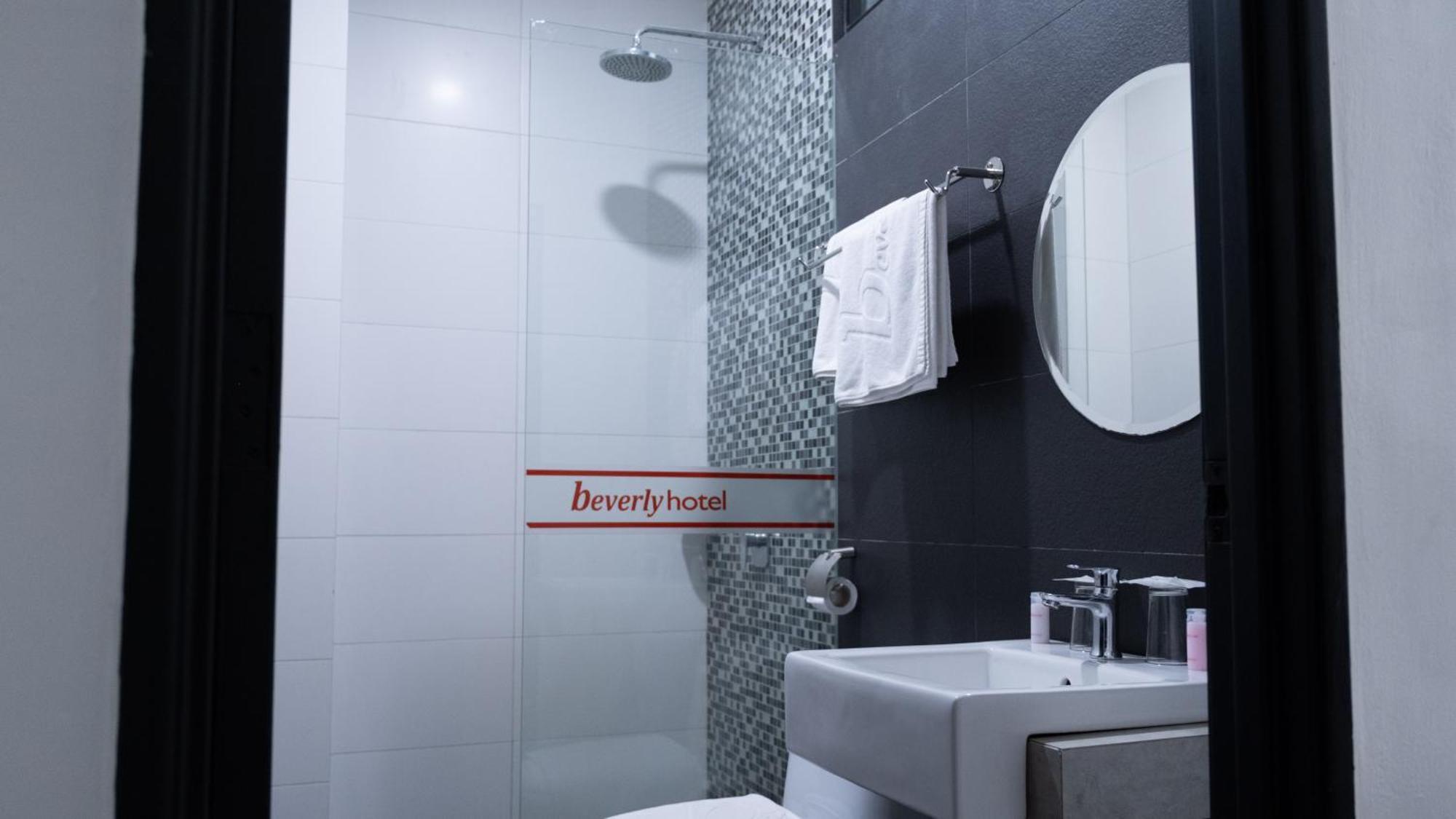 Beverly Hotel Taiping Bagian luar foto