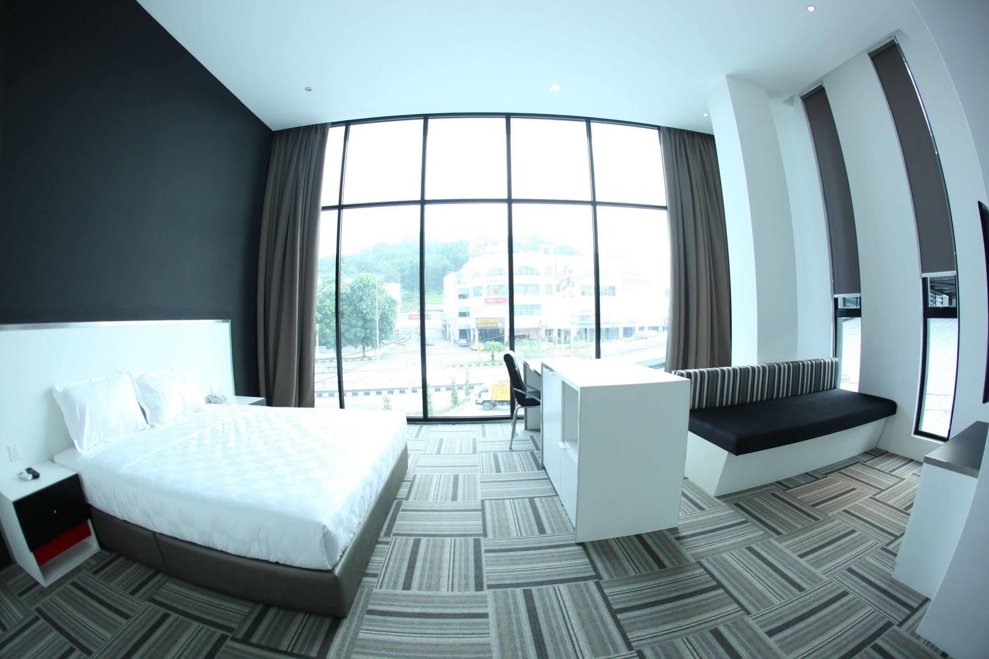 Beverly Hotel Taiping Bagian luar foto